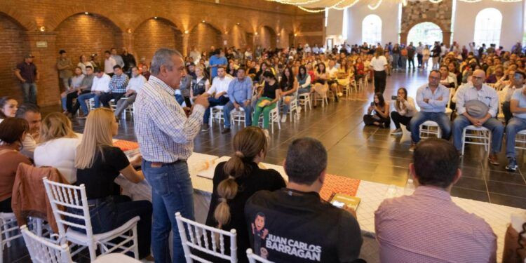 Michoacán tendrá una votación copiosa el 01 de junio: Morón 1 Presenta Gladyz Butanda proyecto para el Parque Ecoturístico Lago de Chandio en Apatzingán
