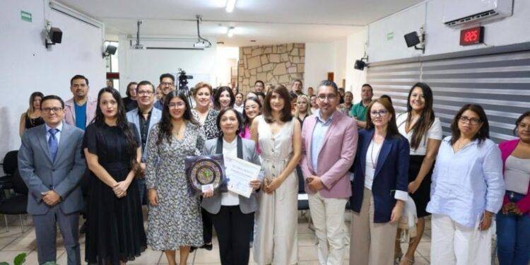 Senadora Amalia García imparte ponencia en el IEM sobre participación política y derechos de las mujeres 1 Senadora Amalia García imparte ponencia en el IEM sobre participación política y derechos de las mujeres
