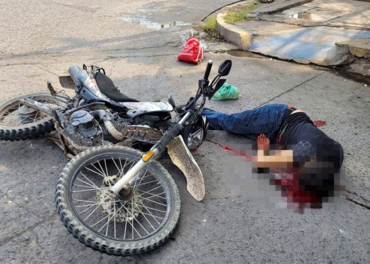 En Apatzingán, Adolescente Ejecutado A Balazos En Ataque Armado Cuando Viajaba En Motocicleta 22 Presenta Gladyz Butanda Proyecto Para El Parque Ecoturístico Lago De Chandio En Apatzingán