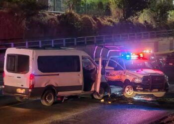 Chocan Agentes De La Fge Contra Patrulla De La Guardia Civil; Hay Una Oficial Herida