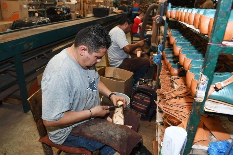 Michoacán Alcanza Cifra Histórica Con Casi 33 Mil Empleos Formales Generados: Sedeco 20 Obtiene Fge Vinculación A Proceso Contra Gregorio “N”, Presunto Responsable De Tentativa De Homicidio De Un Policía En Apatzingán