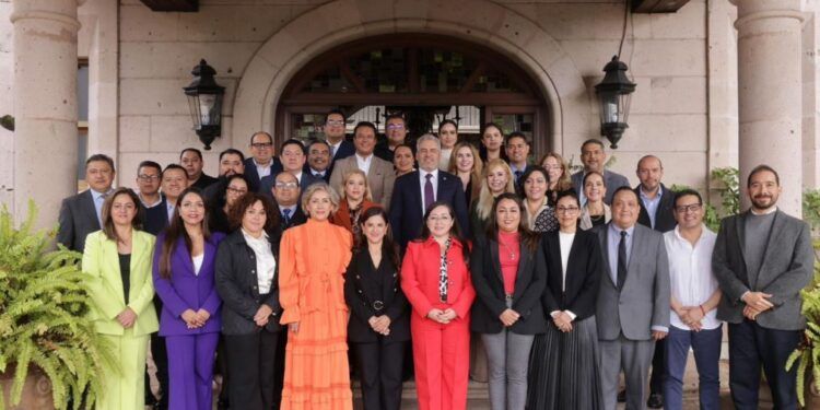 Se Reúne Bedolla Con Magistrados Electos De Michoacán