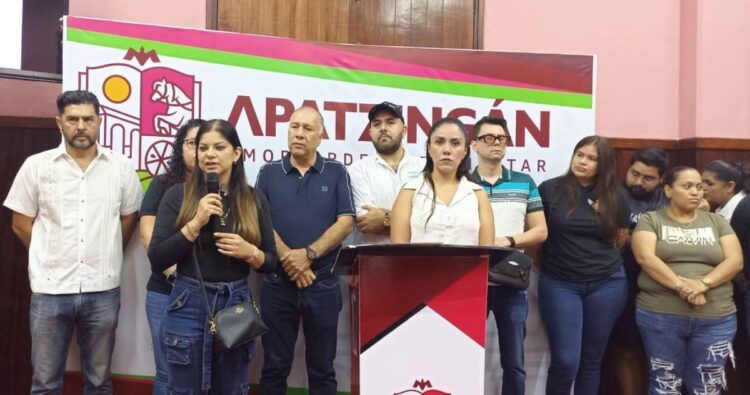 Empresarios De Apatzingán Se Suman A La Campaña Contra El Consumo De Bebidas Alcohólicas En La Vía Pública 22 Empresarios De Apatzingán Se Suman A La Campaña Contra El Consumo De Bebidas Alcohólicas En La Vía Pública