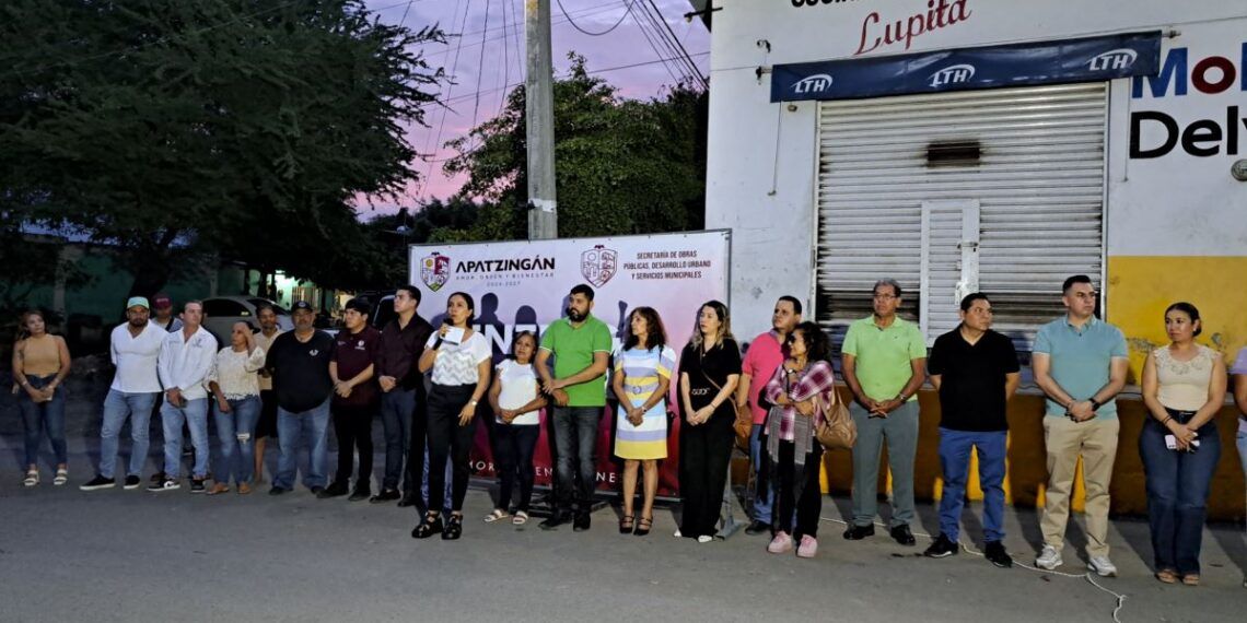 Fanny Arreola Anuncia Alumbrado Publico