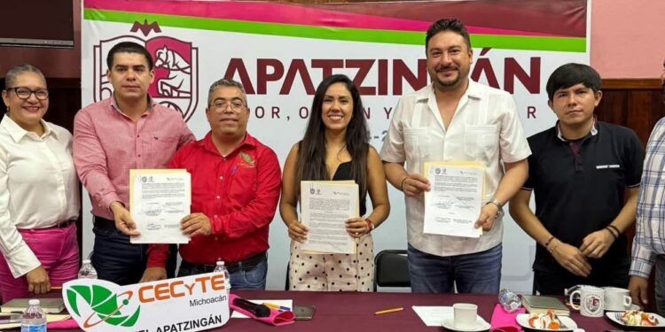 Fortalece Cecytem educación dual para alumnos de plantel Apatzingán 1 Fortalece Cecytem educacion dual para alumnos de plantel Apatzingan - El día de Michoacán