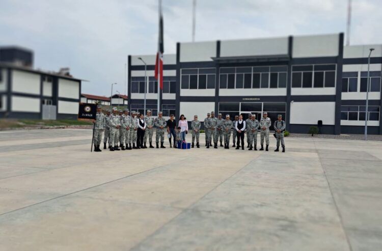 Niño José Vera Carrillo Es Investido Como Guardia Nacional Honorario En Apatzingán