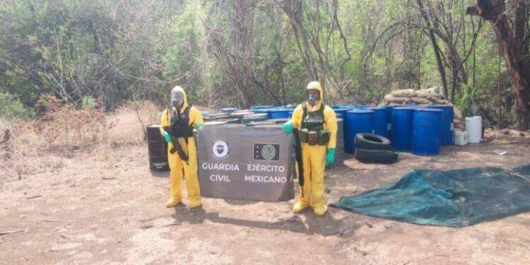 SSP y Defensa desmantelan laboratorio de drogas en Arteaga 1 En cateos realizados en Madero y Tarímbaro, asegura FGE 12 vehículos con reporte de robo y alteraciones en los medios de identificación