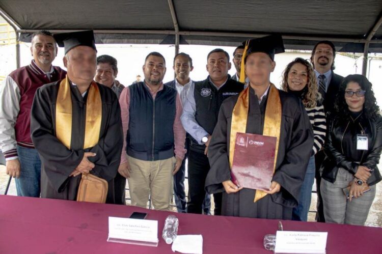 Se Gradúan En Derecho Y Ciencias Jurídicas Dos Privados De La Libertad