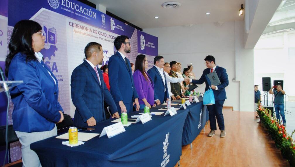 Tecnm Campus Apatzingán Gradúa A 125 Nuevos Profesionales En Ceremonia Emotiva
