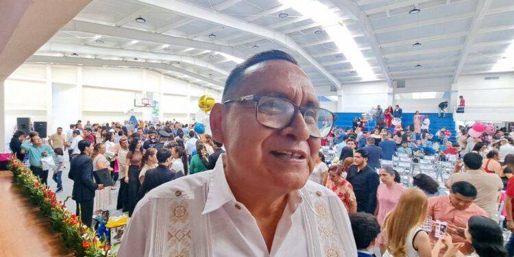 El Tecnológico de Apatzingán se consolida bajo el liderazgo del Ingeniero Fidel Báez 1 Vinculados a proceso 2 sudamericanos por el presunto homicidio de una comerciante en Tarímbaro