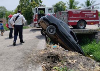 En Cateos Realizados En Madero Y Tarímbaro, Asegura Fge 12 Vehículos Con Reporte De Robo Y Alteraciones En Los Medios De Identificación