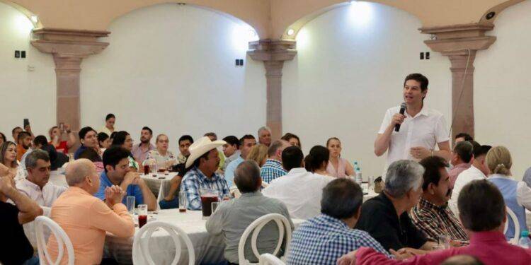Se reúne Alfonso Martínez con integrantes del Consejo Coordinador Empresarial de Apatzingán 1 Salud Casa Por Casa es un gran acierto de Sheinbaum: Bedolla
