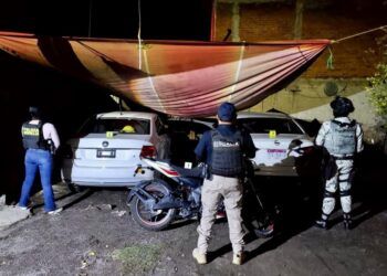 En Tareas De Investigación, Fge Ejecuta Cateo En Tarímbaro Y Recupera Siete Vehículos Con Reporte De Robo Y Asegura 447 Dosis De Narcótico