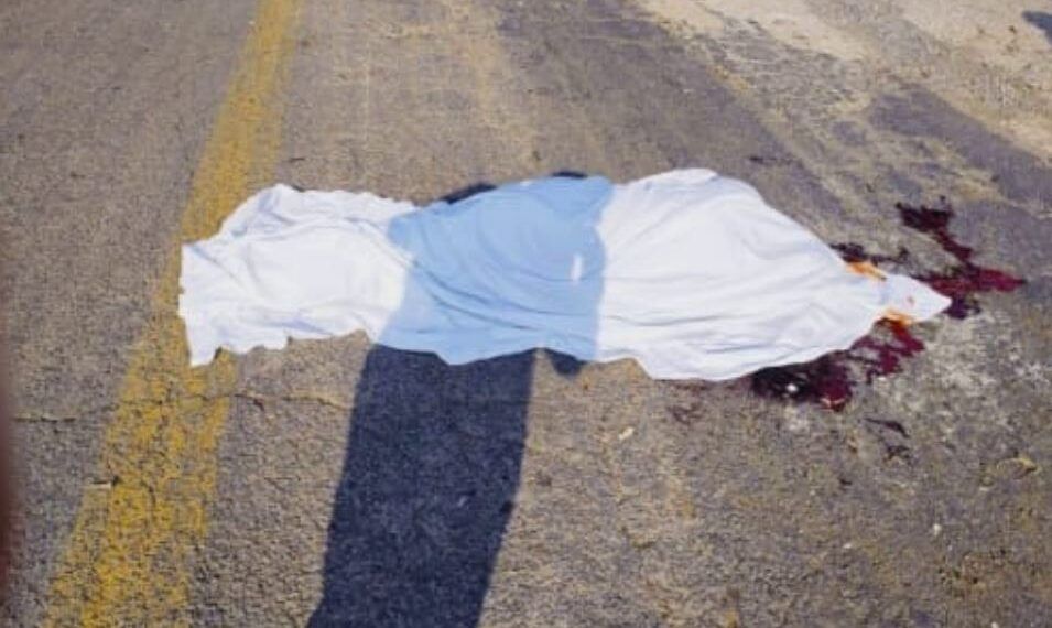 Accidente Carretero En La Tacámbaro-Pedernales Deja Una Mujer Muerta