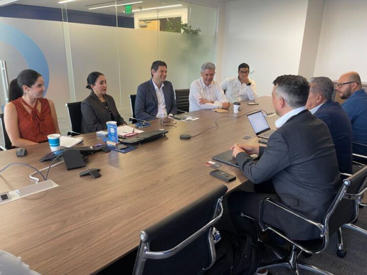 Alfonso Martínez Presenta Las Ventajas Competitivas De Morelia Ante La Cámara De Comercio De Los Ángeles 20 Alfonso Martínez Presenta Las Ventajas Competitivas De Morelia Ante La Cámara De Comercio De Los Ángeles