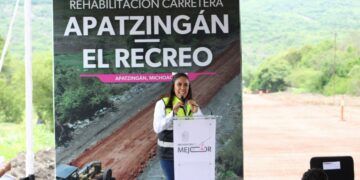 Detienen A Hombre Armado Con Fusil Y Equipo Táctico En El Guayabo De Apatzingán