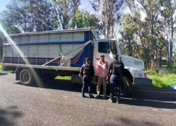 Capturan A Guanajuatense En Posesión De Camión Robado