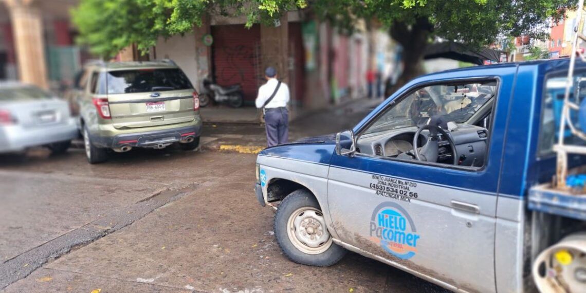 Carambola Entre Vehículos En Apatzingán, La Sombra De La Extorsión Del Delegado De Tránsito Fonseca