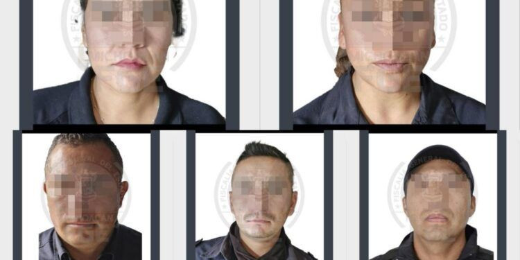 Por desaparición Forzada, Vinculación a proceso a cinco policías municipales de Maravatío 1 Cinco policias municipales de Maravatio detenidos - El día de Michoacán