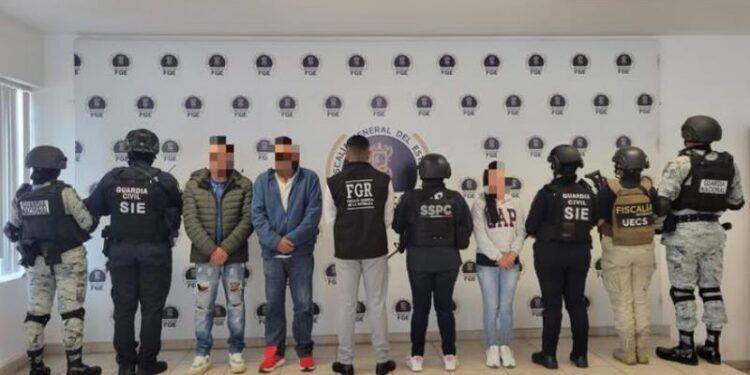 Detenidos en flagrancia 3 presuntos extorsionadores y secuestradores en Pátzcuaro 1 Juan Carlos Barragán va por eliminar cobros de grúa y corralón a víctimas de robo vehicular