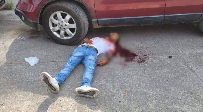 Asesinan a exmilitar a balazos en la colonia Palmira de Apatzingán