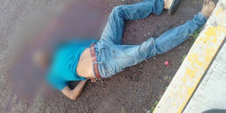 Hallan cadáver con señas de violencia en Buenavista 1 Bedolla arranca rehabilitación del tramo carretero Gabriel Zamora-Nuevo Urecho-Ario