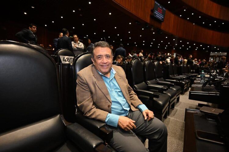 Internet Más Justo Y Accesible Para Todos: José Luis Cruz Lucatero 20 Un Internet Más Justo Para El Pueblo Mexicano, Con La Nueva Reforma Constitucional En Materia De Telecomunicaciones Y Radiodifusión