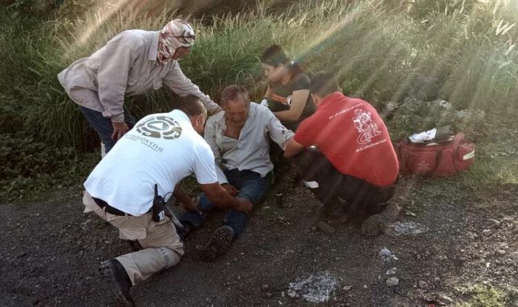 Tres Heridos Tras Caída De Motocicleta En Carretera Apatzingán-Aguililla 21 Cherán No Se Rinde: Ronda Comunitaria Enfrenta A Grupo Criminal