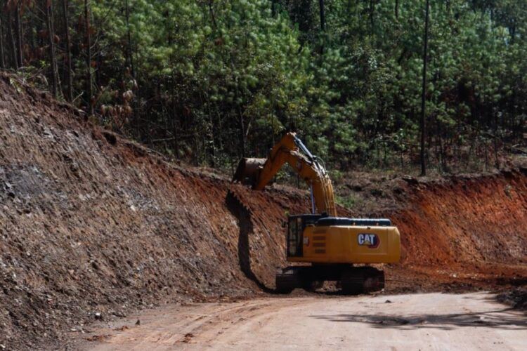 Gobierno De Michoacán Rehabilita 8 Tramos Carreteros En Tierra Caliente
