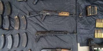 Ejército Mexicano Asegura Arsenal, Incluyendo Un Rifle Barret, En Vehículo Robado En El Molinito 24 Un Rifle Barret En Vehiculo Robado En El Molinito - El Día De Michoacán