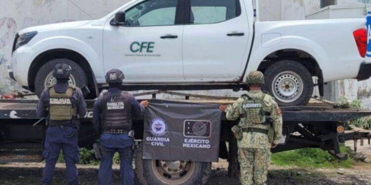 Recuperan en Los Hornos camioneta robada a personal de la CFE 1 Recuperan en Los Hornos camioneta robada a personal de la CFE