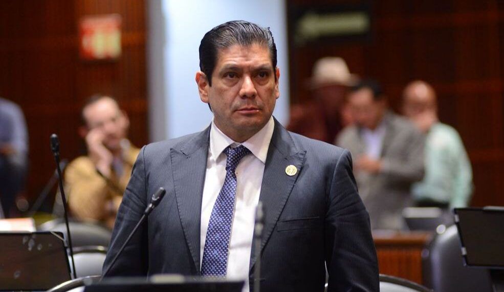 Presenta Diputado Ernesto Núñez Iniciativa Para Sancionar La Falsa Atribución De Paternidad