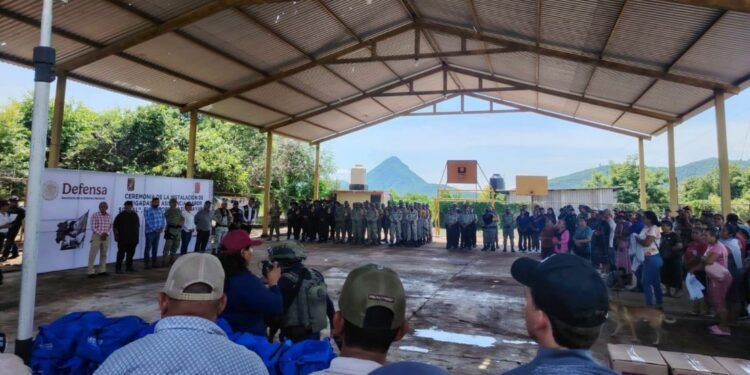 Fanny Arreola impulsa labor social en comunidades de Apatzingán con apoyo de Ejército y Guardia Nacional 1 Acuerda Gobierno de Morelia y Aurora Illinois, fortalecer relación en apoyo a migrantes