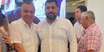 Síndico Francisco Aguilar Impulsa Módulo Temporal Para Condonación De Multas Y Regularización De Motocicletas En Apatzingán 23 Balconero Se Suicida En La Colonia Cristóbal Colón De Apatzingán