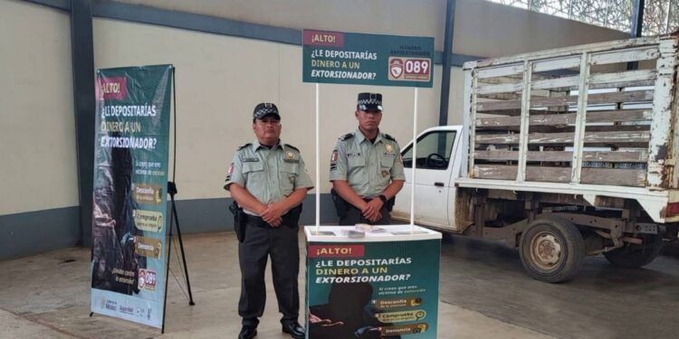 Alfonso Martínez Dialoga Y Construye Con Jóvenes Migrantes