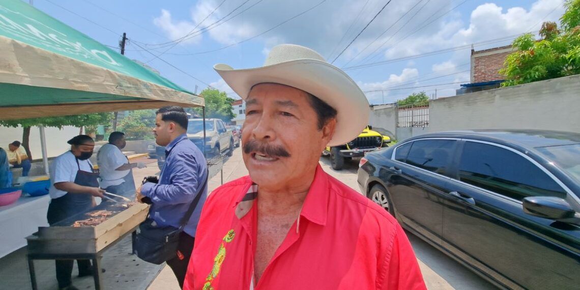 Trabaja Pri Apatzingán En El Fortalecimiento Y Unidad Del Partido
