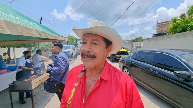 ¡Gran Inauguración De «El Cochi»: Cortes De Carnes Para Asar De La Familia Huacus Álvarez!