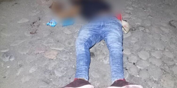 Asesinan a menor de 16 años en la colonia Gertrudis Bocanegra de Apatzingán 1 El Diputado Federal José Luis Cruz pide que se revise la estrategia de seguridad y se suma al sentir ciudadano en #Apatzingán