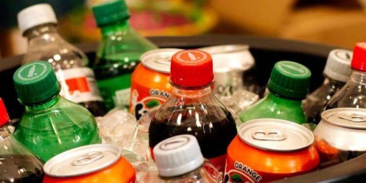 Bebidas azucaradas aumentan riesgo de daño renal y hepático: SSM