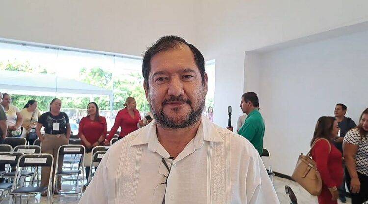 Alfonso Martínez Dialoga Y Construye Con Jóvenes Migrantes