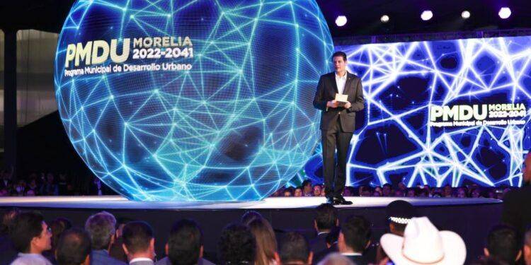 Morelia, referente nacional en inclusión, desarrollo y atención social: Alfonso Martínez 1 Morelia, referente nacional en inclusión, desarrollo y atención social: Alfonso Martínez