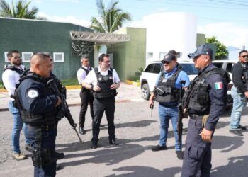 Balconero Se Suicida En La Colonia Cristóbal Colón De Apatzingán