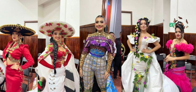 Comunidad Cecytem Muestra Su Patriotismo En El 215 Aniversario De La Independencia De México