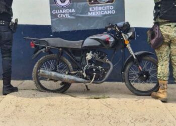 Aseguran Dos Motocicletas Abandonadas En Operativo En Apatzingán; Una De Ellas Era Robada