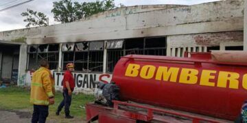 Incendio Provocado Por Indigente En Bodega Abandonada De Apatzingán