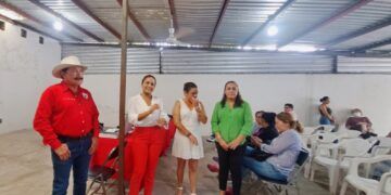 Inicia Pri En Apatzingán Campaña De Apoyo Visual Con Lentes A Bajo Costo, Abierta A Todo El Público