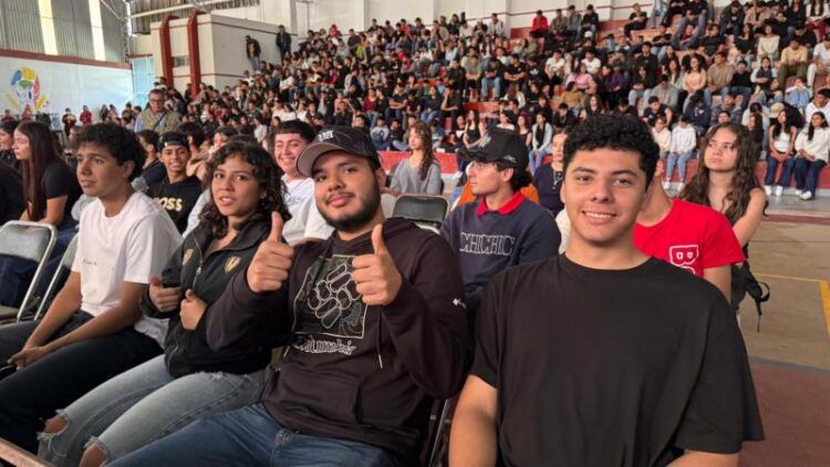 Incendio Provocado Por Indigente En Bodega Abandonada De Apatzingán