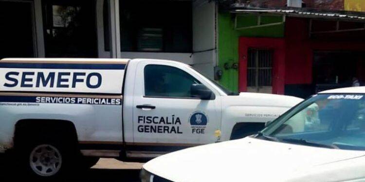 Muere albañil al derrumbarse una barda durante labores de demolición 1 Delincuentes matan a hombre y atacan una casa, en Zamora