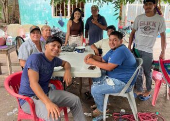 Presenta Alfonso Martínez Programa “Mujeres Al Volante”