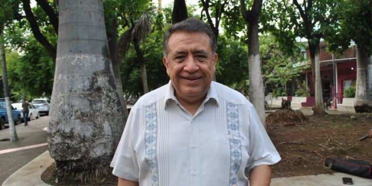 Apatzingán recibe con orgullo el Fuego Patrio 2025